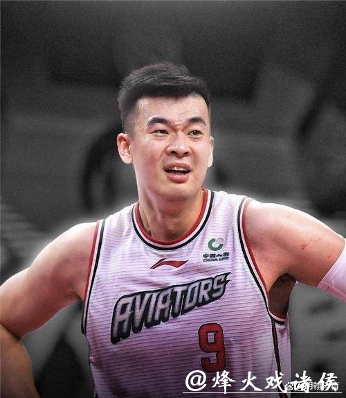 事情闹大！7技犯+1夺权，侯向锋：别针对迪亚洛！潘江声讨李慕豪